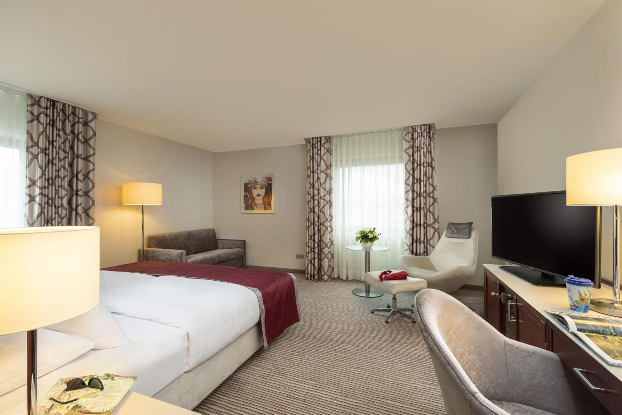 Maritim Hotel 4*